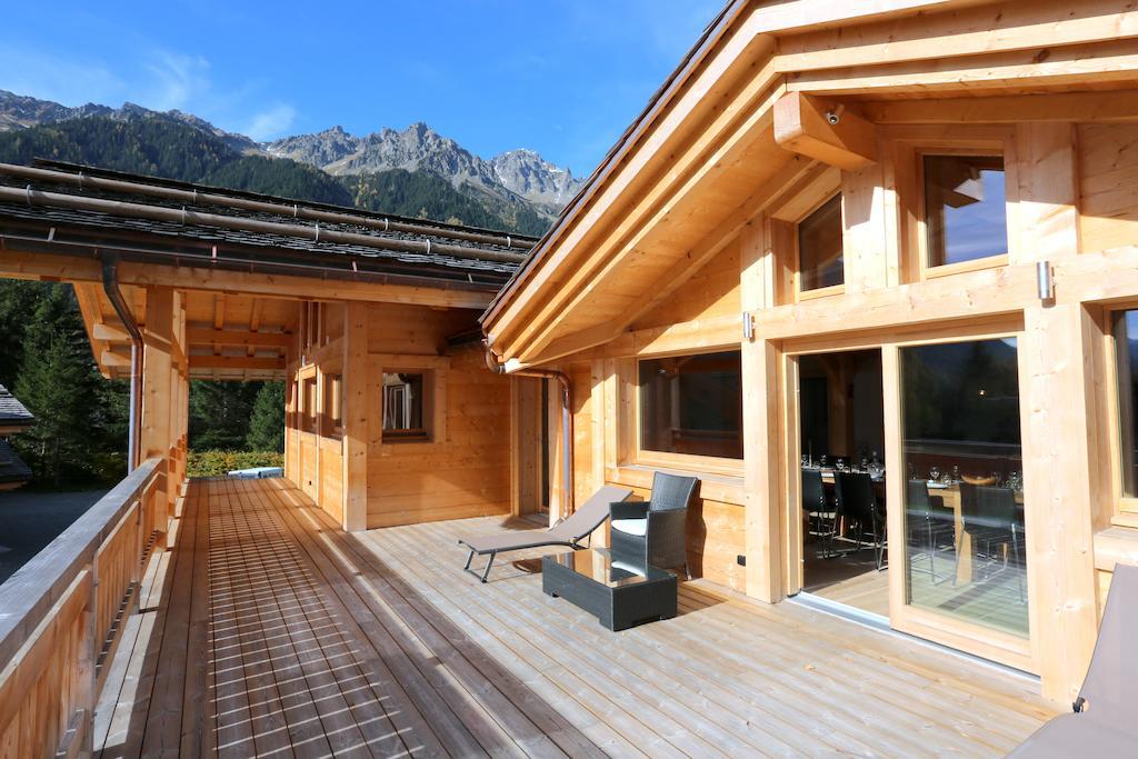 Chalet Isabelle Mountain Lodge 5 Star 5 Bedroom En Suite Sauna Jacuzzi Chamonix Kültér fotó